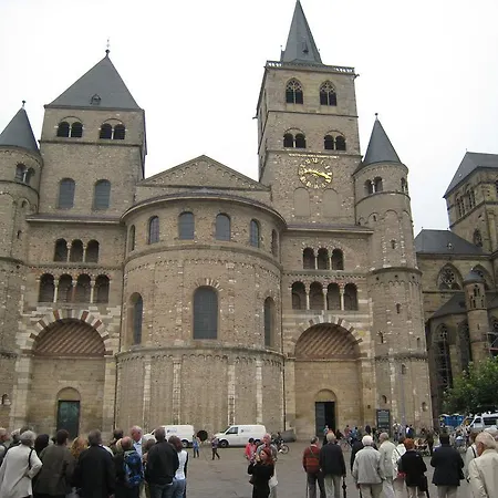 Διαμέρισμα Porta Nigra Platz 3 1